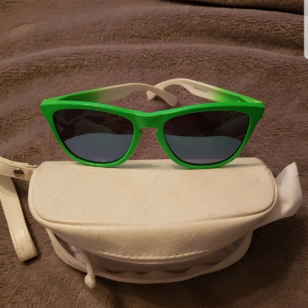 Oakley Green Fade Frogskins